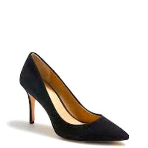 Ann Taylor Mila Suede Pump - Size 7